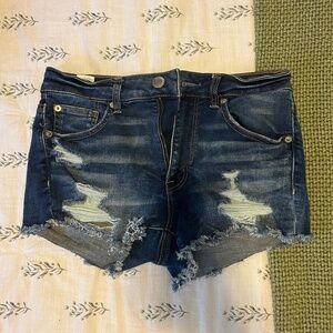 American Eagle Women’s Denim Shorts (Size 6)